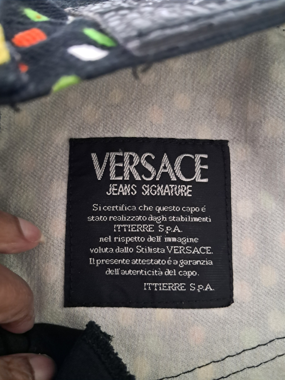 Authentic Versace Black High-Rise Jeans with Multicolor Polka Dot Print - Picture 7 of 13